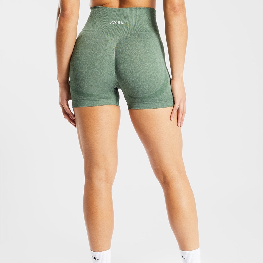 Empower Seamless Shorts - Olive Marl View 2